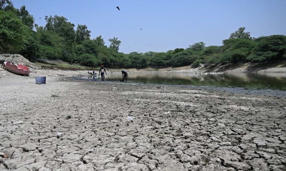 Índia registra consumo recorde de energia elétrica durante onda de calor