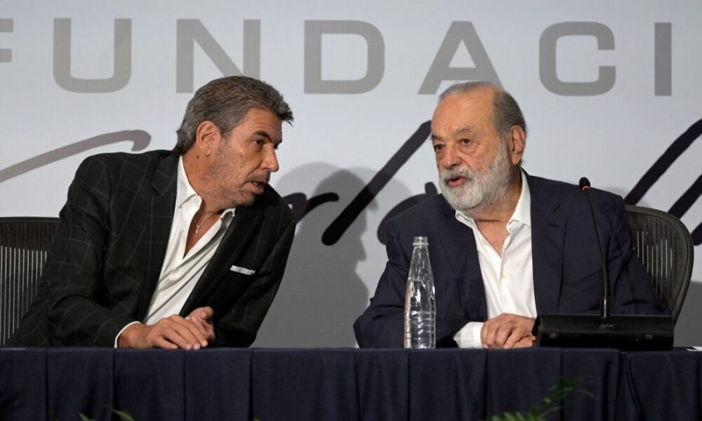 Carlos Slim aponta crise da Pemex como maior desafio do México