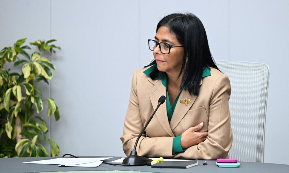 Diálogo entre governo interino da Venezuela e oposição conta com apoio dos EUA