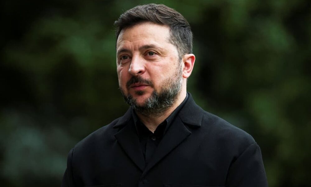Zelensky diz que Coreia do Norte entregou mssil fatal  R | Mundo | QTU - Notícias