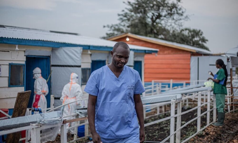 Surto de Ebola cresce rapidamente na República Democrática do Congo