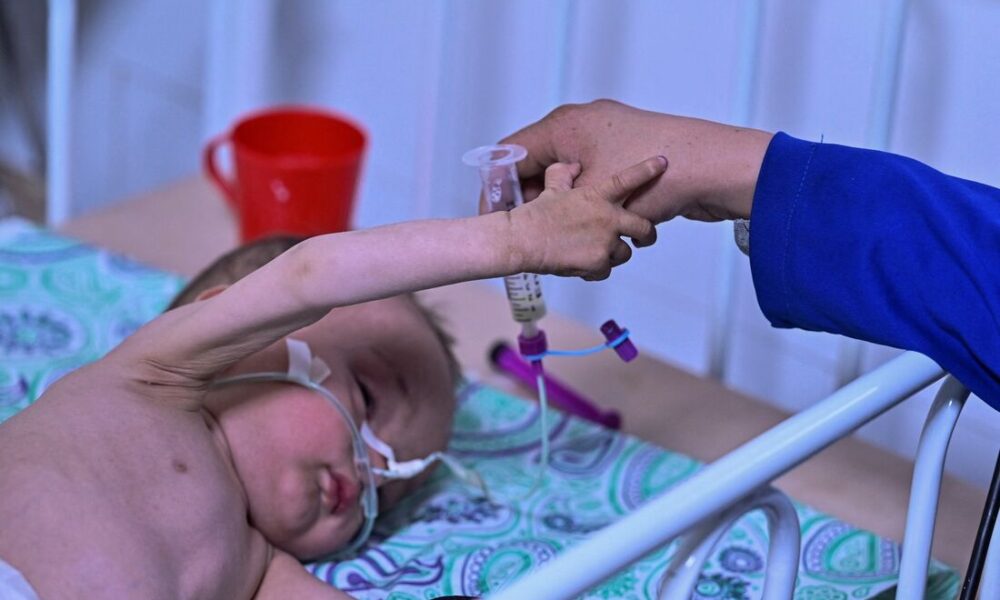 Milhão de crianças no Afeganistão em risco de desnutrição grave, alerta Unicef - QTU Questões do Universo