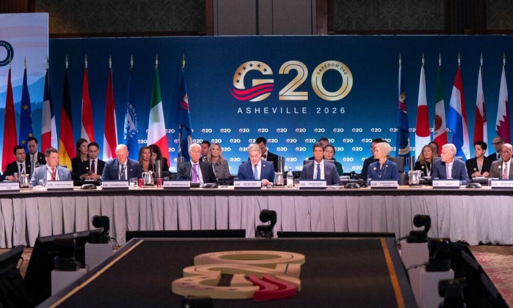 EUA convida ministro russo para encontro do G20 e desagrada Europa - QTU Questões do Universo