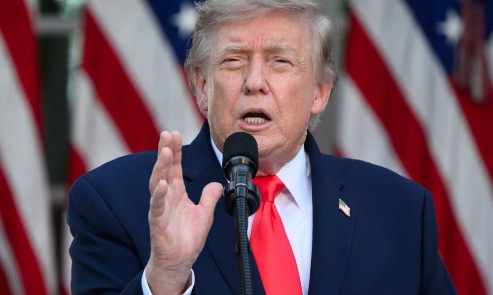 EUA anunciam ação em Ormuz; Trump diz que Ilha de Kharg está destruída