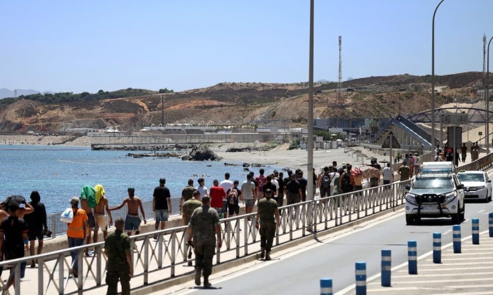 Mortes chegam a 75 em tentativa de migrantes para alcançar Ceuta - QTU Questões do Universo