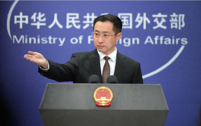 China promete proteger seus interesses após sanções dos EUA contra Irã