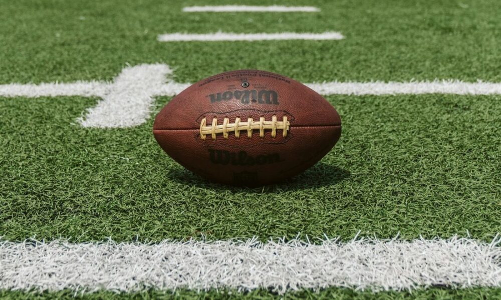 25% dos ex-jogadores da NFL tiveram problema cerebral grave - QTU Questões do Universo