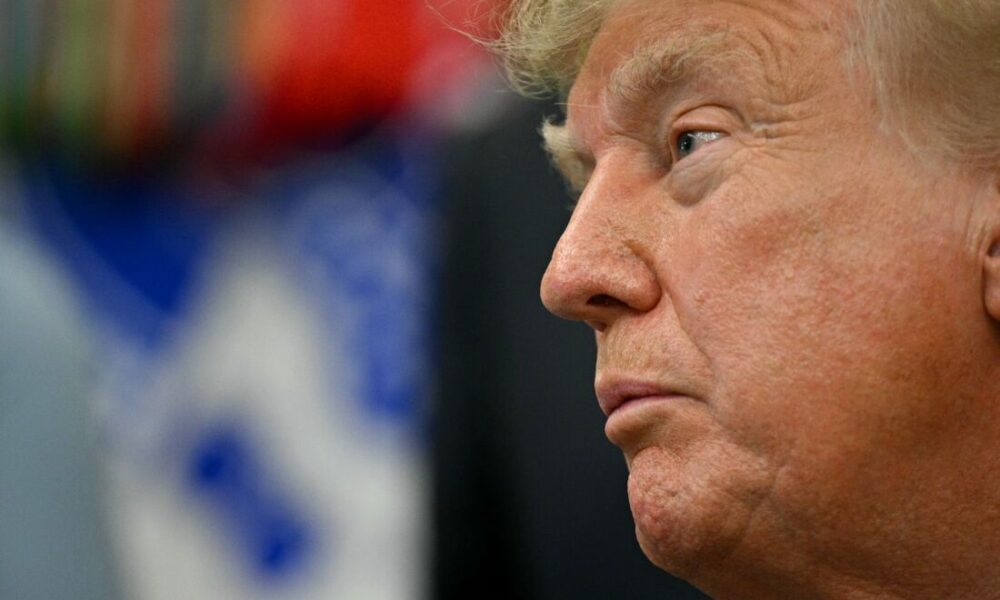 Trump amplia programa para baratear remédios