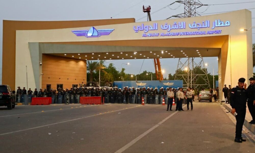 Iranianos enfrentam dificuldades no transporte aéreo por sanções dos EUA