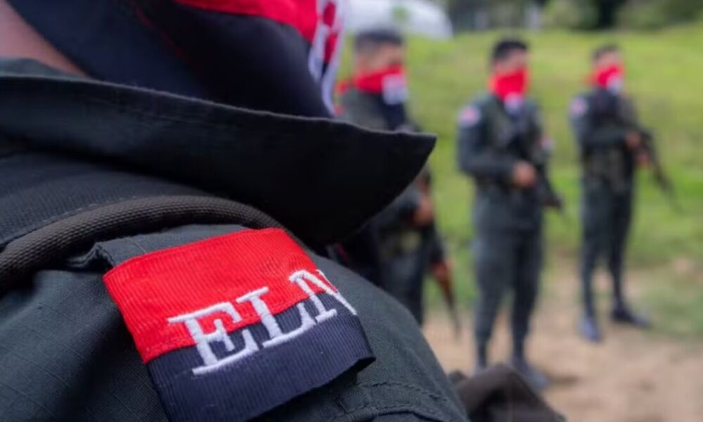 Conflito entre grupo guerrilheiro colombiano ELN e forças da Venezuela deixa mortos