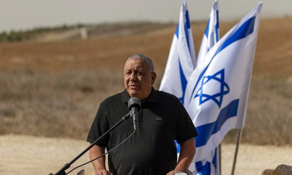 Rival de Netanyahu quer eliminar Hamas em 18 meses