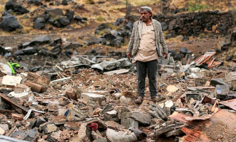 Ataque saudita destrói lançadores de mísseis houthis - Foto
