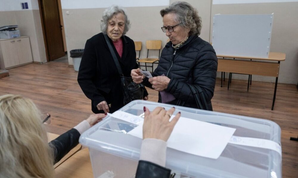 Eleição presidencial na Bulgária ocorre em meio a preocupações de segurança e divisões pela guerra na Ucrânia - Foto
